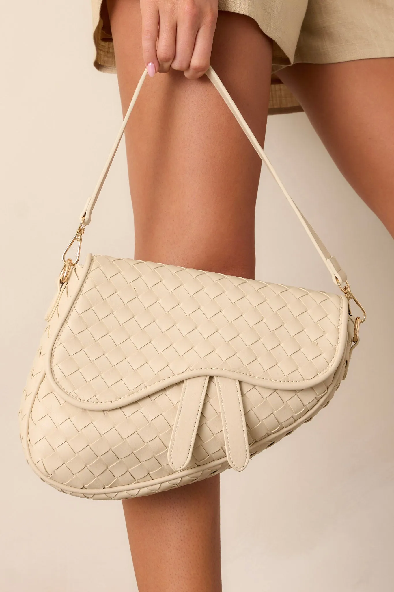 Around City Streets Woven Ivory Saddlebag